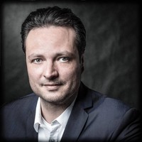 use (the) web - CMS Template